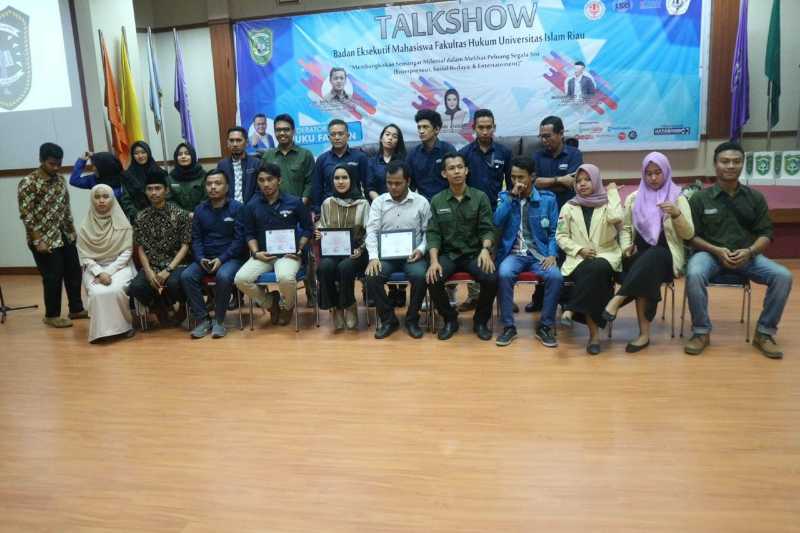 Tiga Entrepreneur Bangkitkan Semangat Milenial UIR Melihat Peluang