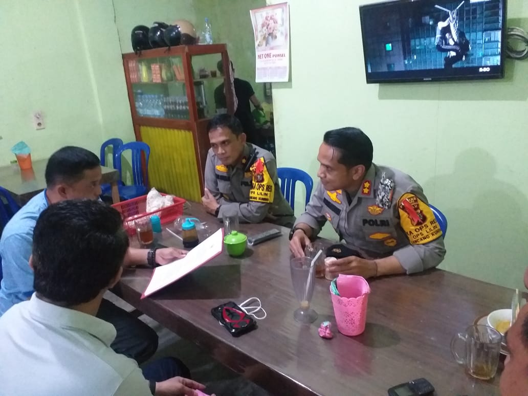 Kapolres Dumai Sampaikan SKB 3 Menteri ke FPI Dumai