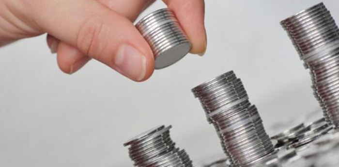 Mahasiswa Kumpulkan Koin, Ganti Fasilitas yang Rusak