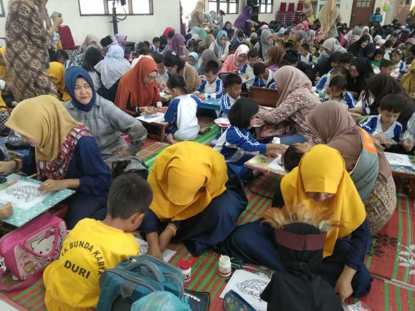Gugus PAUD Putri Tujuh 11 Lembaga Kec. Mandau Adakan Pentas Seni Yang Diikuti 460 Anak & Orang Tua M