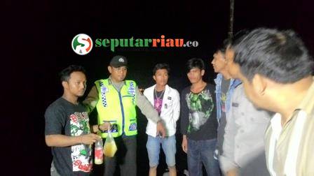 Puluhan Pasangan Mesum diangkut Babinkantibmas Pangkalan Sesai