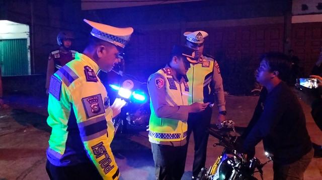 Kapolres Bengkalis Turun Langsung Tindak Bali di Duri, Enam Unit Ranmor Diamankan