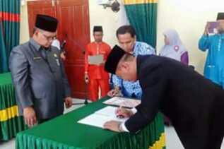Najamudin SHi Resmi Dilantik Menjadi KUA Kecamatan Pusako