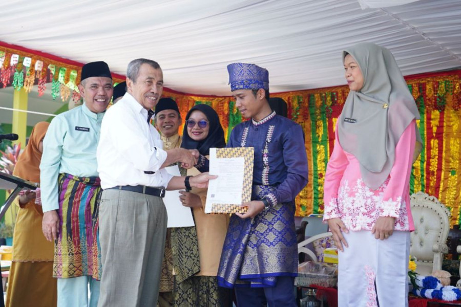 702 Guru Honorer di Kampar Terima SK PPPK