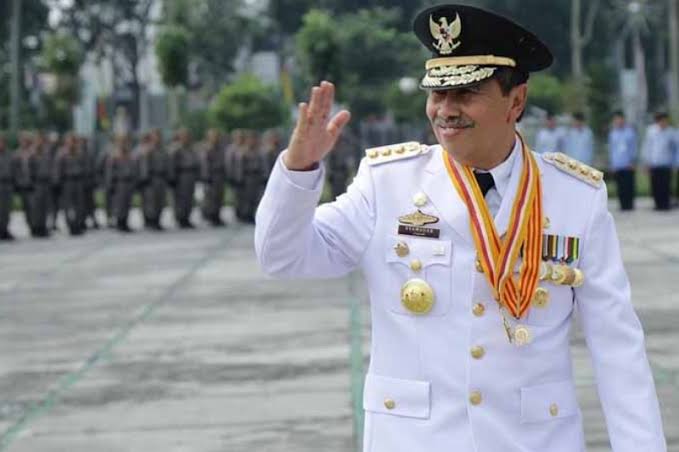 Rakyat Minta Kajati Riau Bongkar Kasus Bansos Siak, KPK Wajib Turun Jemput Syamsuar