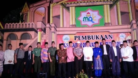 Hadiri Pembukaan MQK, Gubernur Riau Serahkan Bantuan Dana
