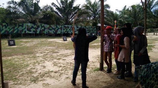 Serunya Les Masjid Bersinar di Pekanbaru