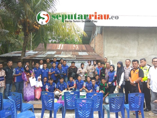 Subdit Dikyasa Dit Lantas Polda Riau bersama Club Motor Yamaha R15 taja Jumat Barokah