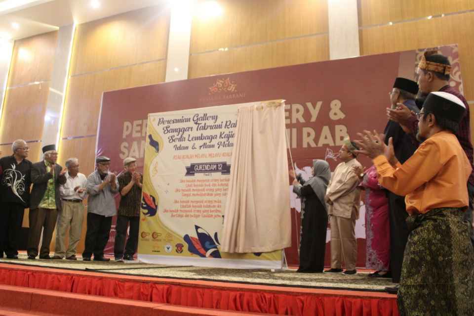 Dihadiri Tokoh Melayu, Yayasan Abdurrab Resmikan Galeri Dan Sanggar Tabrani Rab