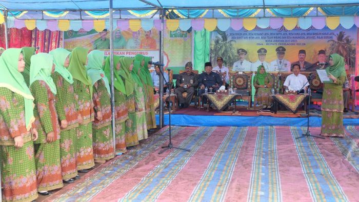 Pengurus Muslimat NU Diantik Pulau Burung Berikrar, Patuhi Aturan Organisasi