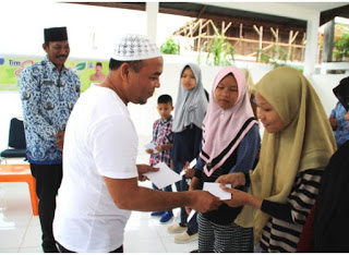 Bupati Labuhanbu Berangkatkan 9 Pelajar Ikuti Jambore Lingkungan Hidup