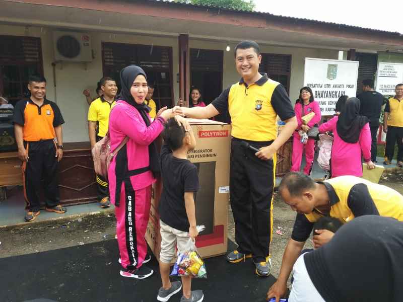 Meriahkan HUT RI Ke 74 dan Kekompakan Antar Personil, Polsek Mandau Gelar Perlombaan & Family Gather