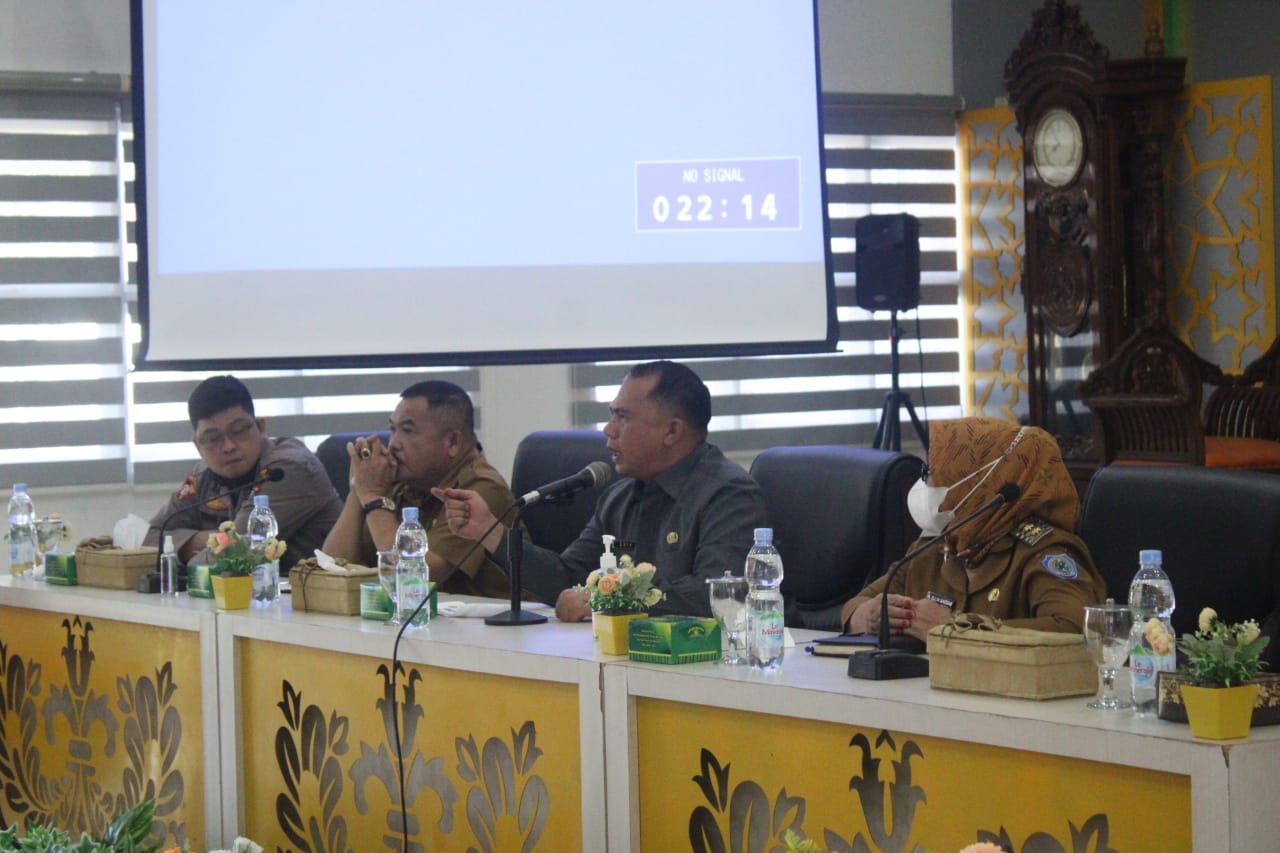 Bupati: Berikan Reward bagi yang mau Vaksin
