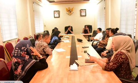 Temui BPKAD Riau, Komisi III DPRD Bengkalis Harapkan Kejelasan DBH dan Tunda Salur