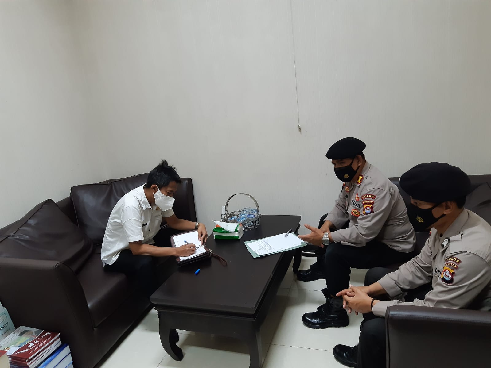 Jamin Keamanan Pusat Pemerintahan, Ditpamobvit Polda Banten Lakukan Patroli