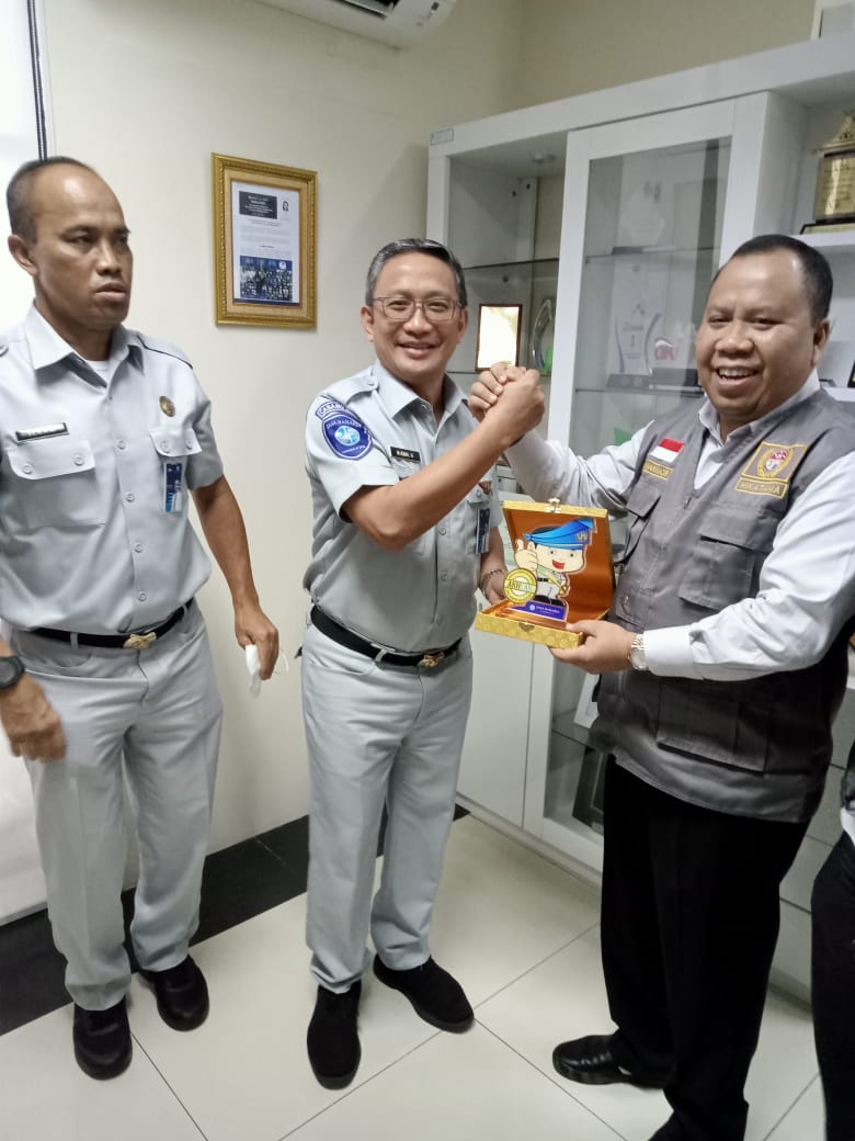 DPP Hikatama  Bersama Jasa Raharja Kampanyekan Keselamatan Berkendara