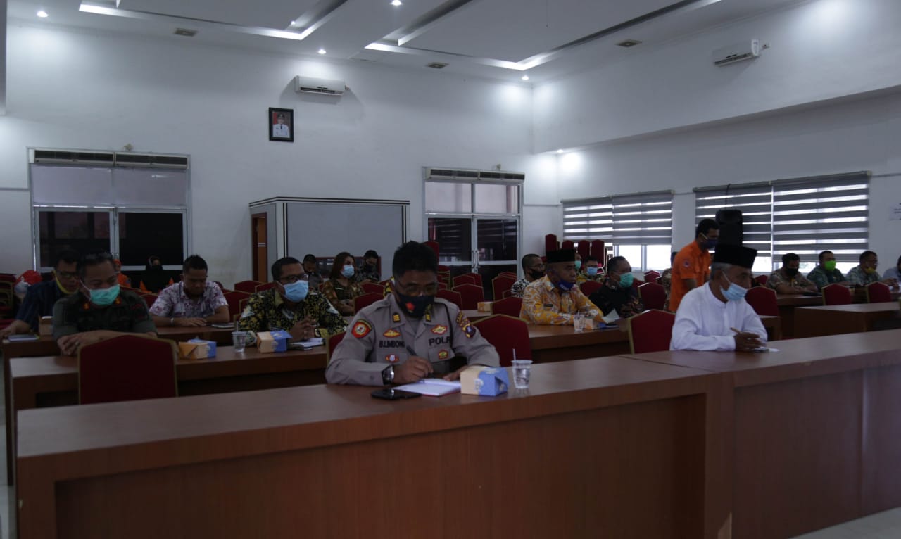 Forkopimda Labuhanbatu Kordinasikan Penanganan Covid-19