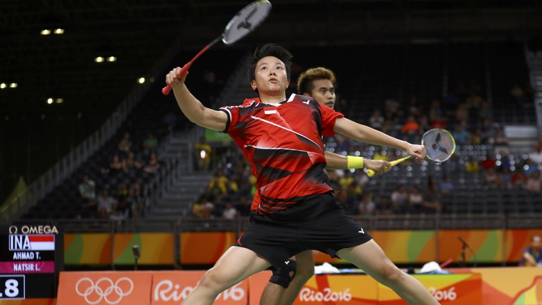 Akhirnya pasangan  Tontowi Ahmad/Liliyana Natsir raih emas