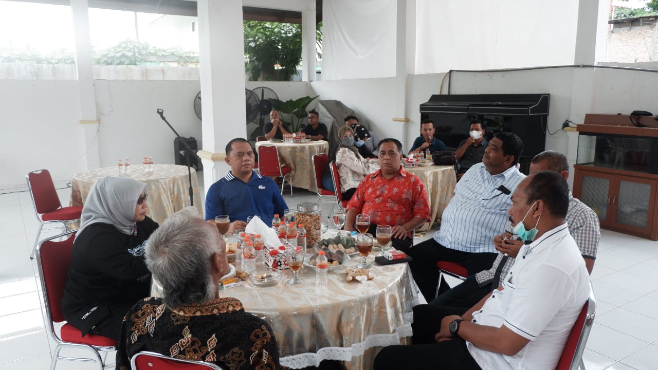 Bupati dan Wakil Bupati Labuhanbatu Gelar Kopi Morning