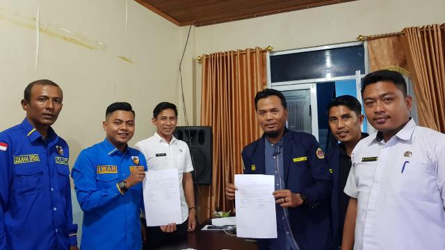 DPD KNPI dan Karang Taruna Bengkalis Teken MoU Kerjasama Pemberdayaan Pemuda