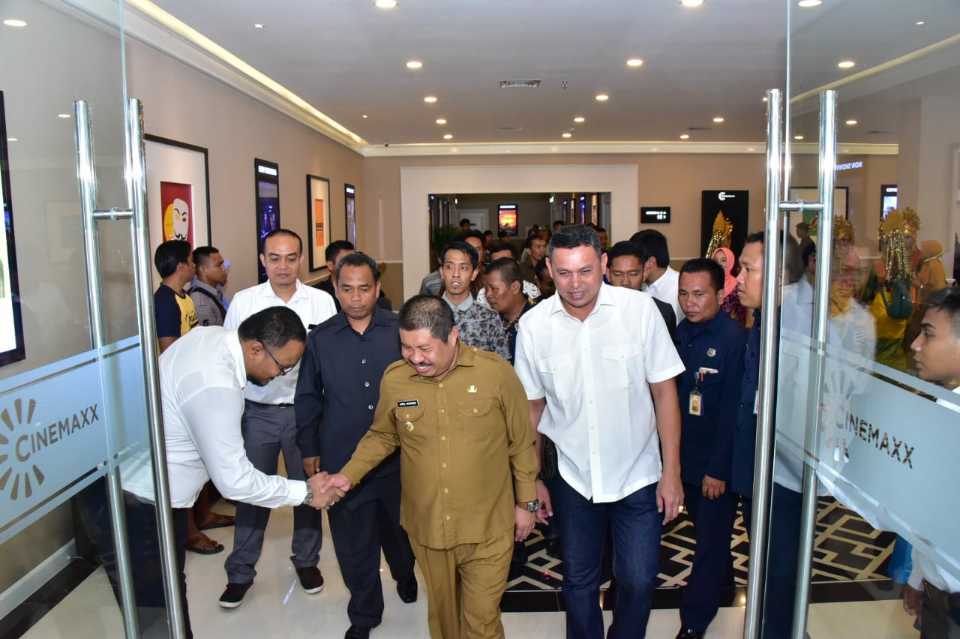 Amril Mukminin Meresmikan Bioskop Cinemax