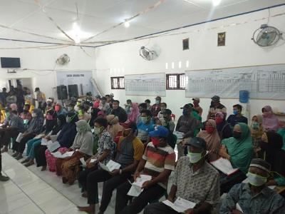 2.837 Masyarakat Panai Hulu Terima BST APBD