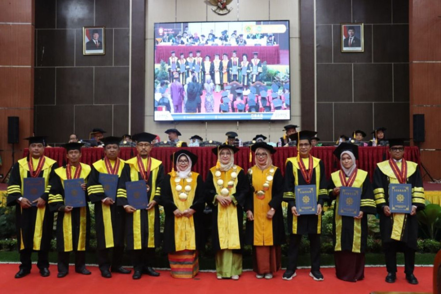 UIN Suska Riau Kukuhkan 600 Wisudawan, Soroti Capaian Akademik dan Prestasi Dosen