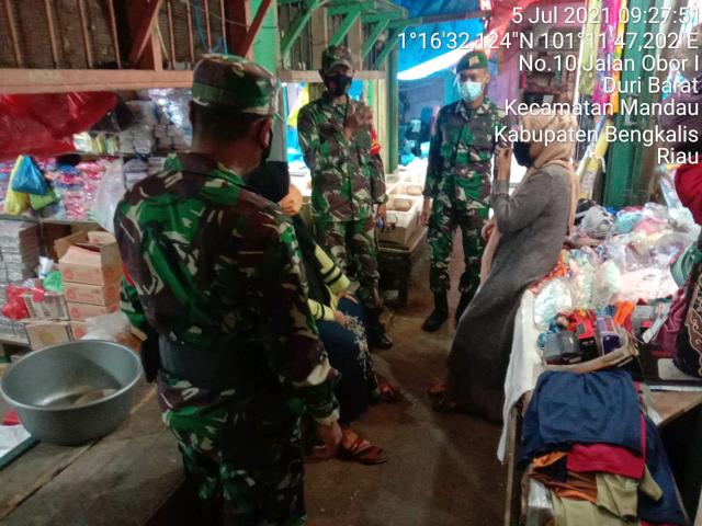 Sertu Handoko: Tetap Jaga Kesehatan Sesuai Protokol Kesehatan C-19 Saat Dikeramaian