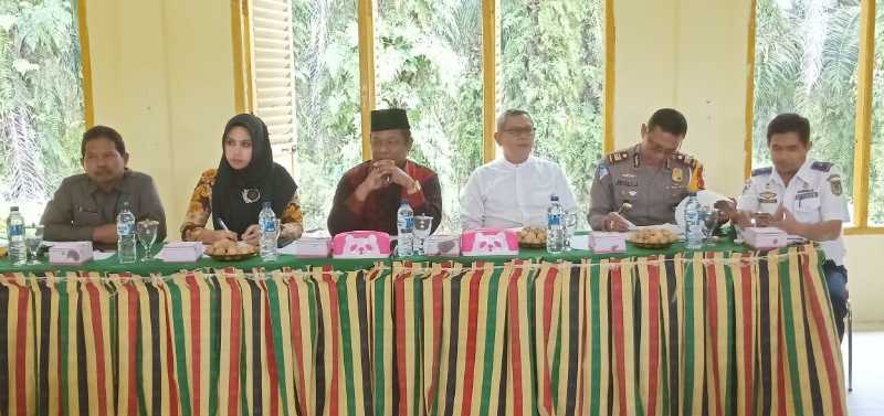 Wabup Rohil gelar Rapat Persiapan Kunker Muldoko dan Rohil Milennial Road Safety Festival