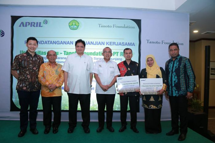 Menperin RI Hadiri Penandatangan MoU UR dengan Tanoto RAPP