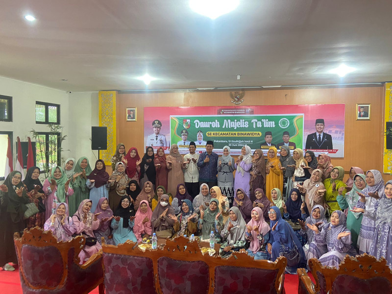 Peduli Kaum Ibu, MUI Kecamatan Binawidya Taja Dauroh Majelis Ta’lim