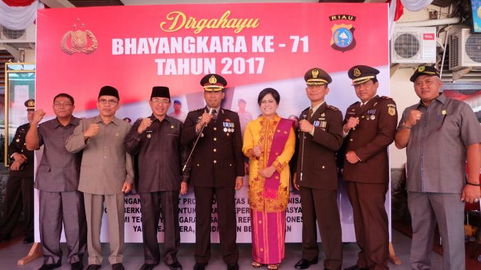 Bupati Hadiri Apel Peringatan HUT Bhayangkara Ke -71