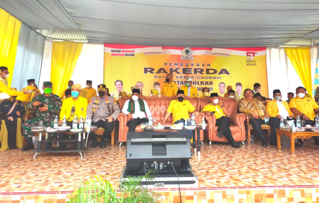 Bupati Haji Zukri Hadiri Pembukaan Rakerda Partai Golkar Kabupaten Pelalawan Tahun 2021