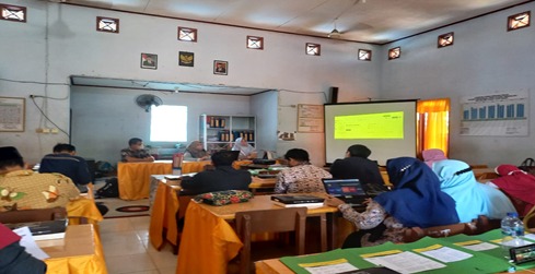 Salah satu bentuk Tridarma Perguruan Tinggi, Program Studi Pendidikan Bahasa Inggris FKIP UIR telah