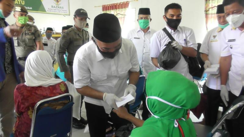 BAZNAS Labuhanbatu Salurkan Zakat Kepada 1. 465 Warga Rantau Utara