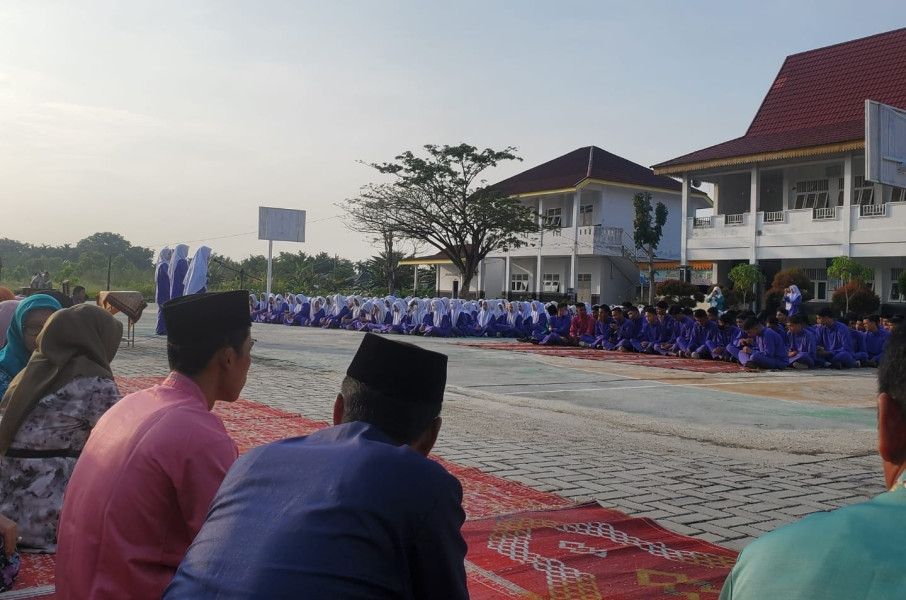 SMA N 15 Gelar Implementasi P5 dari Program Kurikulum Merdeka yang di laksanakan oleh Mahasiswa Asis