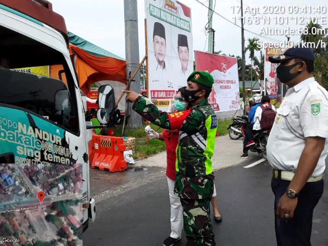 Tepat Dirgahayu RI ke 75 TNI Koramil 04/Mandau Siaga Penerapan Disiplin Gunakan Masker