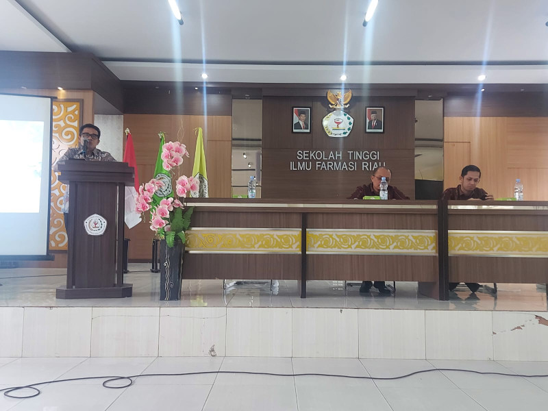 STIFAR Riau Yudisium 13 Orang Apoteker Baru