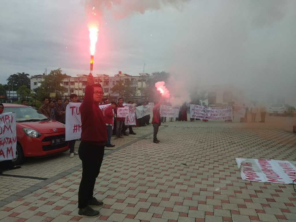 IMM Pekanbaru Aksi di Kampus Utama UMRI, Tuntut Rektor Turun