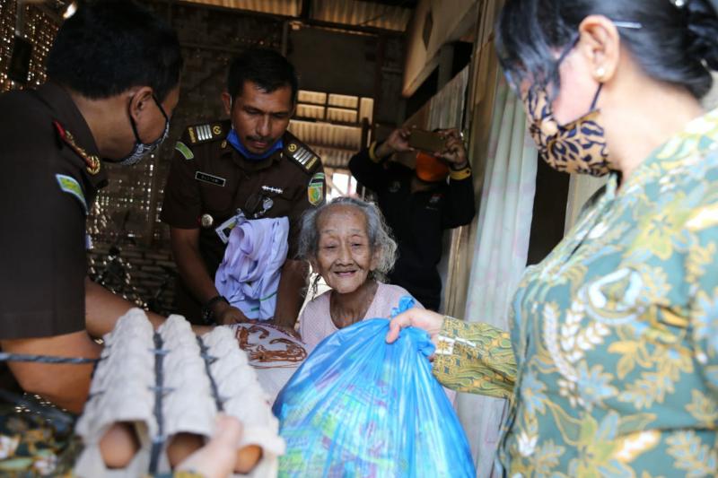 Kajari Rantauprapat Bangkitkan Gelora Untuk Berbagi