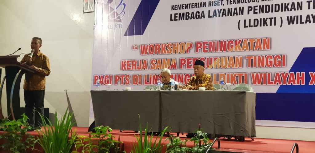 Syafiardi Uir: Jadi Pembicara di Workshop LLDIKTI, Rektor UIR  Tegaskan Pentingnya Kerjasama Perguru