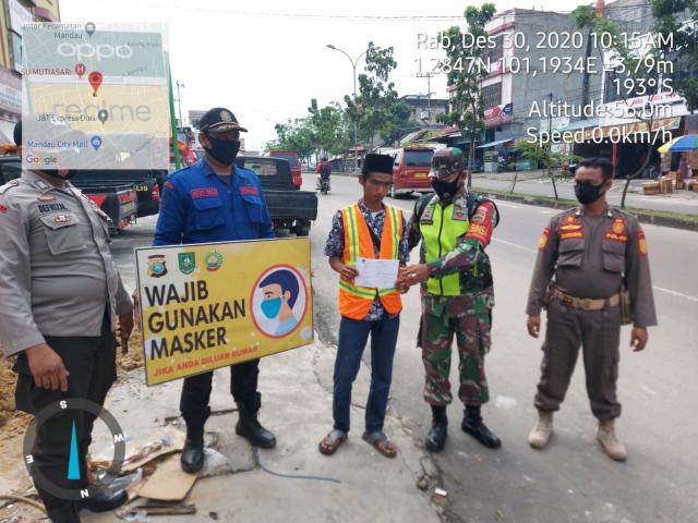 Serma Amiruddin Laksanakan Operasi Yustisi, Guna Tingkatkan Protkes di Mandau