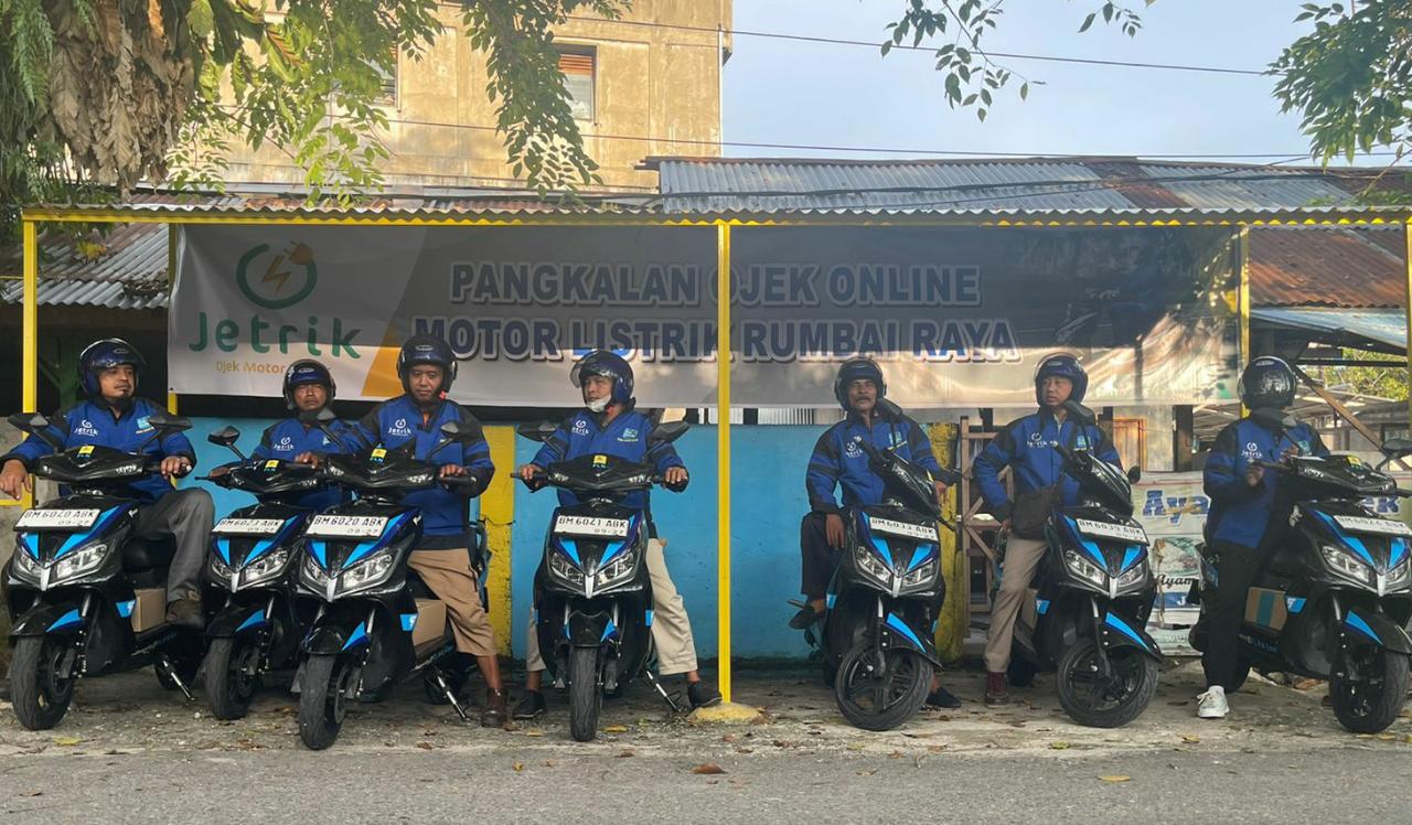 PLN UP3 PEKANBARU MELUNCURKAN PROGRAM OJEK LISTRIK SEBAGAI BENTUK NYATA DUKUNGAN PROGRAM GUBRI HIJAU