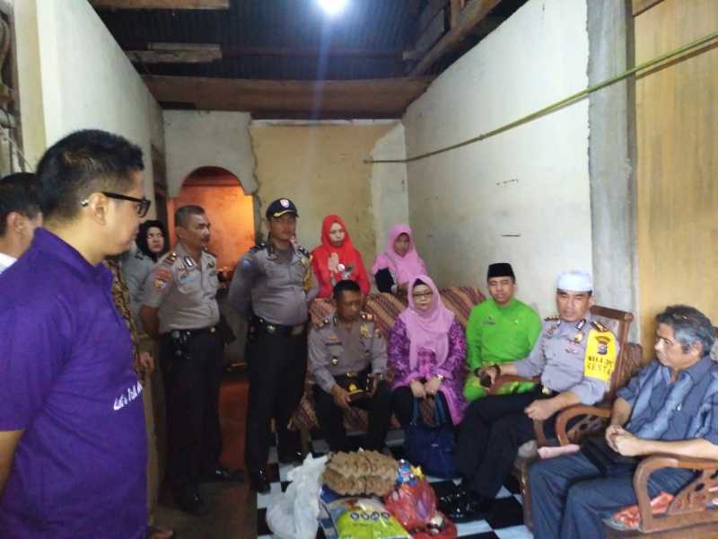 Jum'at Barokah Polresta Pekanbaru Sambangi Ibu Aisyah
