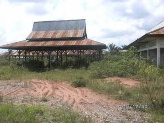 10 Tahun Tidak Difungsikan, Pasar Pemda Rohul Dijadikan Tempat Para Penjajah Cinta