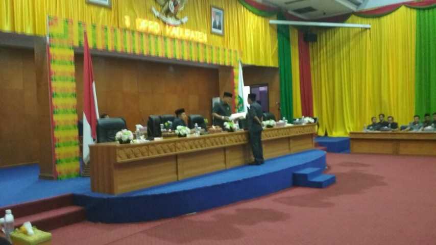 Sejumlah Fraksi DPRD Apresiasi Capaian LKPJ Kepala Daerah Kabupaten Siak 2017