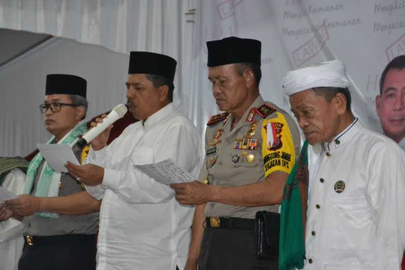 Tabligh Akbar TNI Polri di Pondok Pesantren Riyadus Sholihin Siak, Ciptakan Ukhuwah Islamiyah Sesama