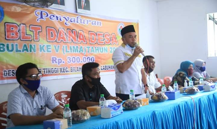 154 Kepada Keluarga Desa Bandar Tinggi Terima Bantuan BLT-DD Tahap Lima