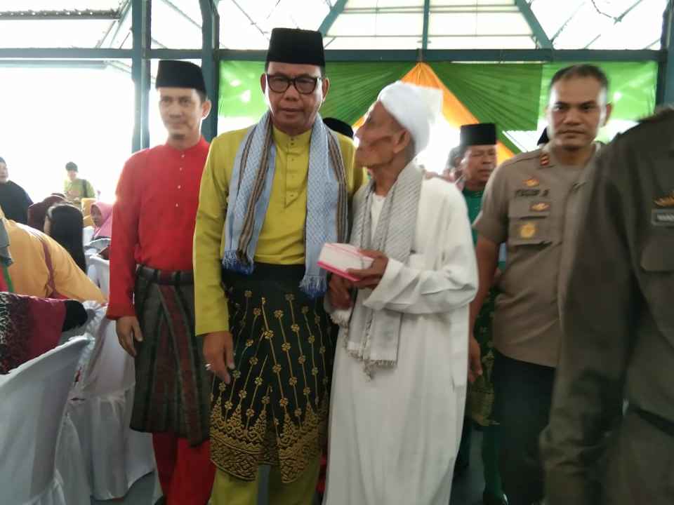 Tingkatkan Silaturahmi Persaudaraan, Bupati Rohil Hadiri Acara Halal Bi Halal IKAROHIL-Duri