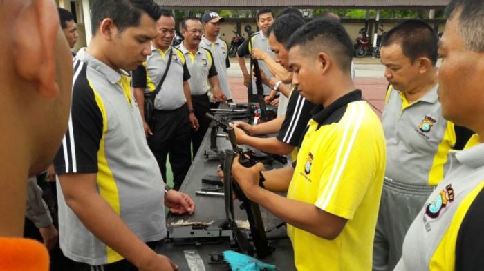 Polres Inhil Gelar Pelatihan Bongkar Pasang Senjata Laras Panjang